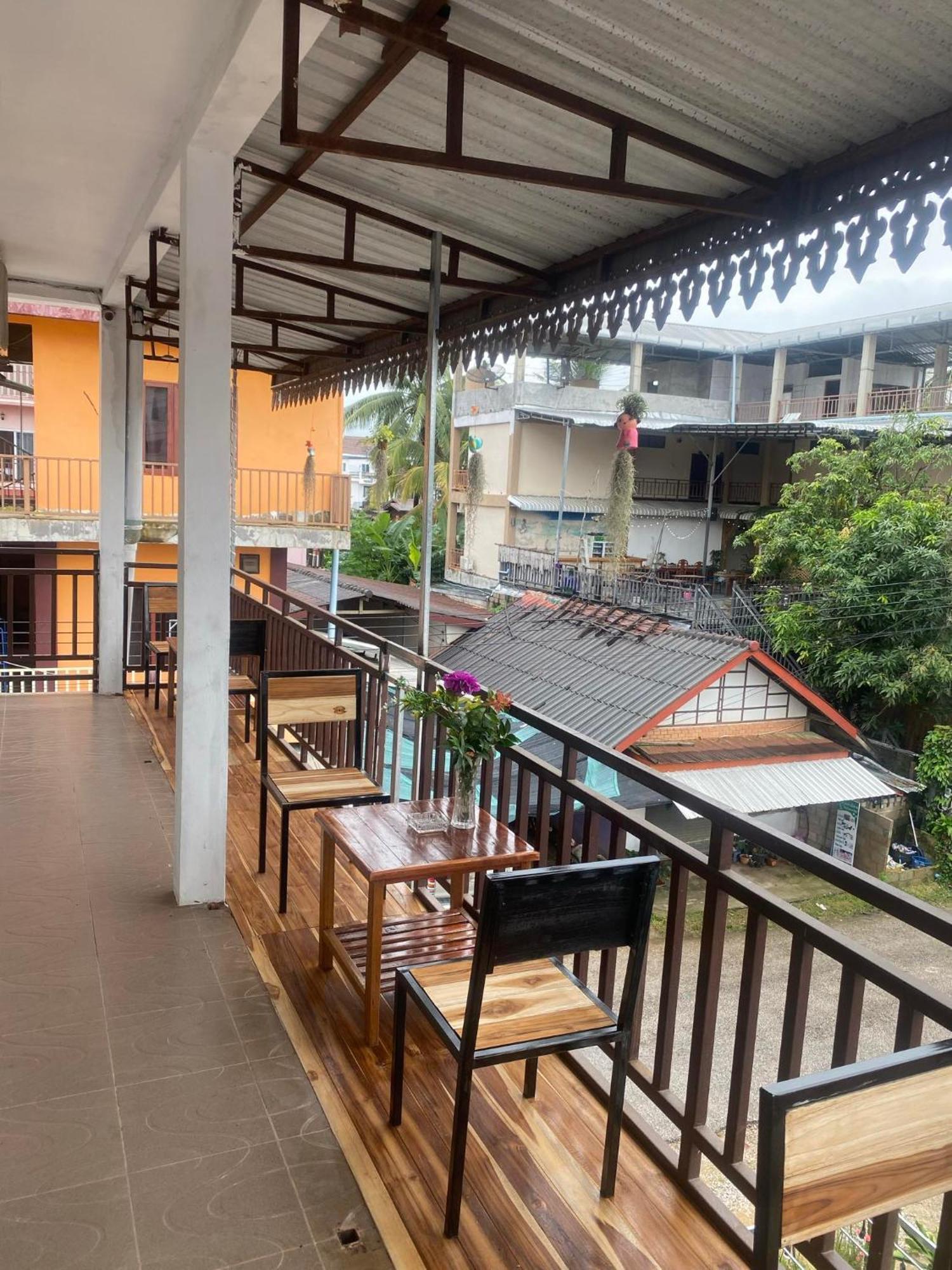 Vang Vieng Victory Guesthouse Luaran gambar